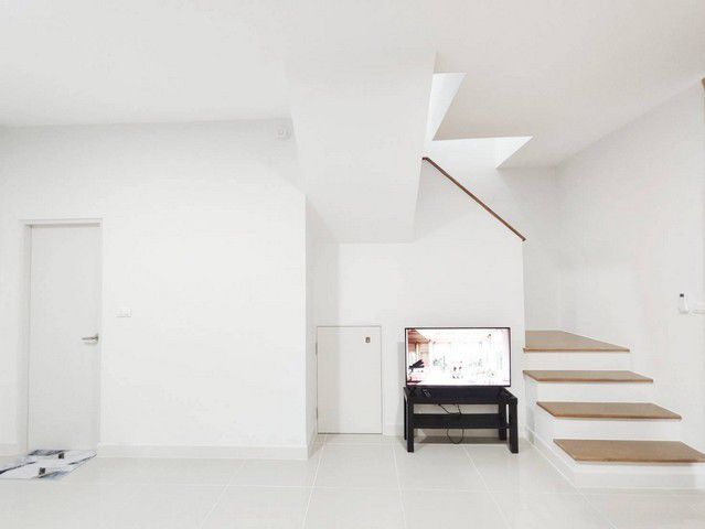 ให้เช่า ทาวน์โฮม 2 ชั้น โครงการ พลีโน่ สุขุมวิท-บางนา 2