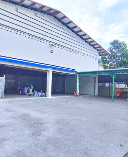 สวนหลวง อ่อนนุช62-70  ให้เช่าโกดัง และโรงงาน พร้อมออฟฟิศ ใหญ่มาก เกือบ1ไร่ MRT ศรีนุช 700ม.  ศรีนครินทร์ 38 รีโนเวทใหม่ สุขุมวิท