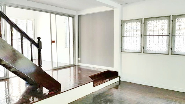 รีโนเวทใหม่ 7นอน คฤหาสน์เดี่ยวให้เช่า 2 ชั้น 2 หลัง MRTลาดปลาเค้า300ม. ม.เกริก 2 กม.  4 น้ำ ซ.รามอินทรา 17-23