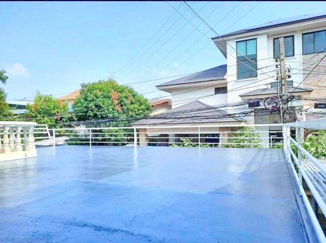 สุทธิสาร ให้เช่าบ้านเดี่ยว 2 ชั้น 77 ตร.วา. 260 ตร.ม. 3-4นอน MRTห้วยขวาง1กม. ประชาราษฎร์บำเพ็ญ20-26 รัชดาภิเษก 16-20 