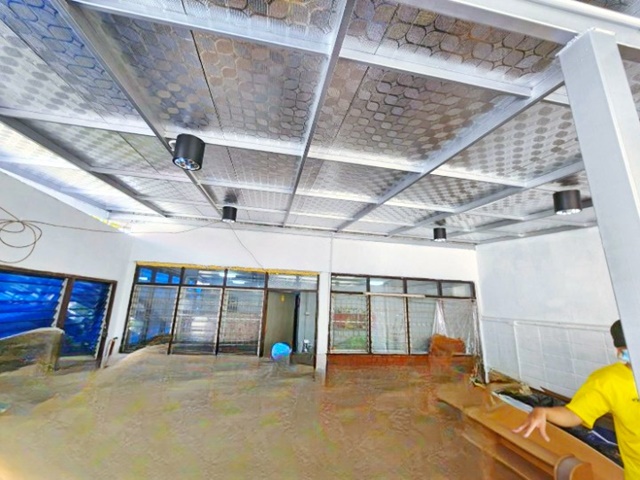 หลังมุม มีหน้าบ้าน 2ด้าน กรุงเทพกรีฑา26-30 ประเวศ สะพานสูง ให้เช่าบ้าน ทำร้านอาหารได้ 2ชั้น กาญจนาภิเษก มอเตอร์เวย์ กว้างใหญ่  2-3นอน