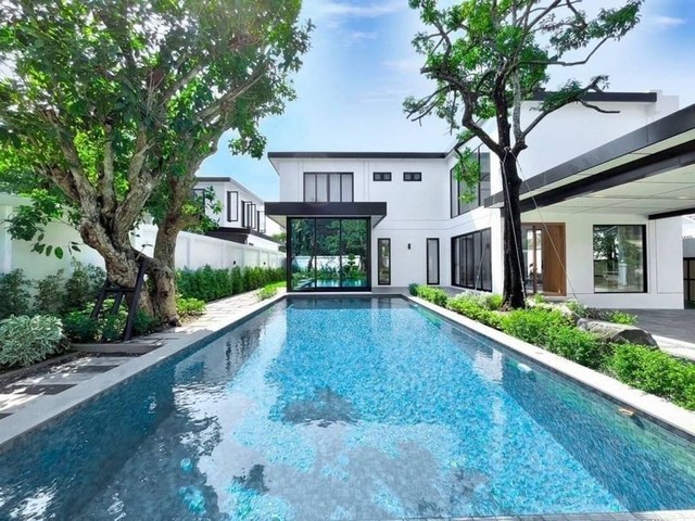 พูลวิลล่าสวย สไตล์โมเดิร์น ทำเลดีเยี่ยม โซนหางดง