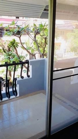 ให้เช่าทาวน์เฮ้าส์ 3ชั้น ถนนประเสริฐมนูกิจ ใกล้ถนนเกษตร นวมินทร์ เหมาะทำโฮมออฟฟิศ