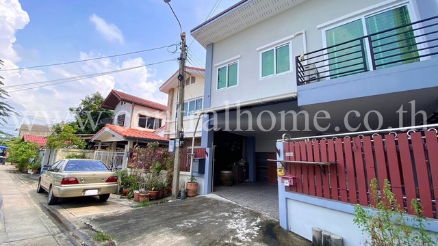 P1 บ้านแฝด ซอย ประชานิเวศน์ 3 - 25/5 หลังริม ใกล้ทางด่วนด่านงามวงศ์วาน