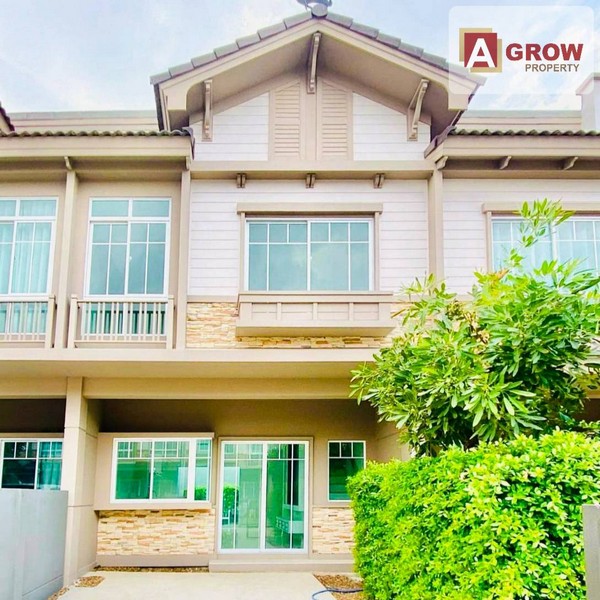 หมู่บ้านอินดี้ 2 ซอยทรัพย์บุญชัย 28 มีพื้นที่หลังบ้านกว้าง ตกแต่งครบพร้อมอยู่