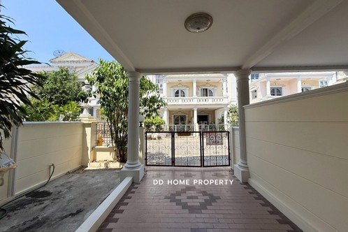 ขายทาวน์เฮ้าส์ หมู่บ้านคริสตัลทาวน์โฮม ไทรม้า (DD001988)