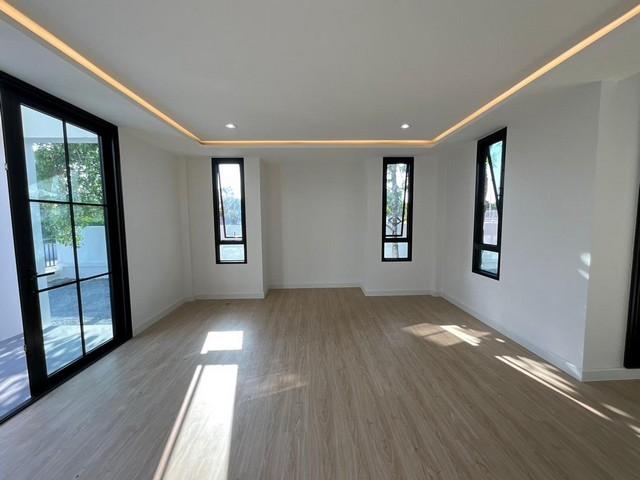 ขายบ้านเดี่ยว 2 ชั้น หมู่บ้านพุทธชาติ ไพรเวทโฮม พุทธมณฑลสาย 4 ศาลายา ตรงข้ามองค์พระ สวนพุด