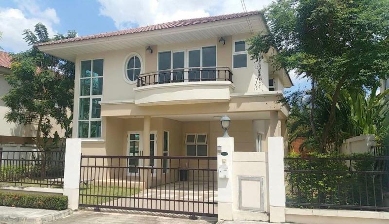 ขายเพียง 5.5 ล้าน 70.9 ตรว. #ศุภาลัย ช้างเผือก #บ้านสภาพดี สวย โปร่งโล่ง ใกล้เมือง เดินทางสะดวก #ซื้ออยู่เองหรือปล่อยเช่าก็คุ้ม