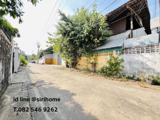 ขายโกดังนวมินทร์ 85 ขนาด 178 ตรว. 600 ตรม. เข้าซอยนวมินทร์ 85 เพียง 3 นาที ห่างแยกโพธิ์แก้ว 5 นาที