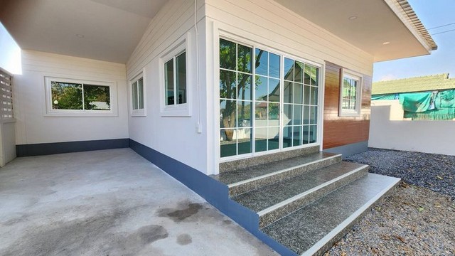 บ้านเดี่ยวชั้นเดียว เนื้อที่กว้าง โครงการ จินดาวิลล่า หนองผึ้ง สารภี