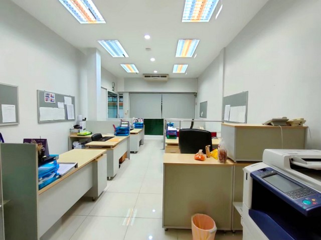 ขายอาคารพาณิชย์ 3 ชั้นครึ่ง โฮมออฟฟิศ 34 ตร.ว. ในโครงการเมืองใหม่ มาบตาพุด สุขุมวิท 30 ถ.สุขุมวิท เมืองระยอง