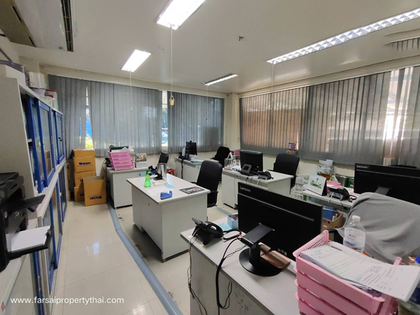 ขายโรงงาน/โกดังเนื้อที่4-1-61ไร่(พื้นที่สีม่วง)พื้นที่ 6,500ตร.มไฟฟ้า1,000KVA ถนนสุขสวัสดิ์ อำเภอพระสมุทรเจดีย์ ราคาขาย 65 ล้านบาท 