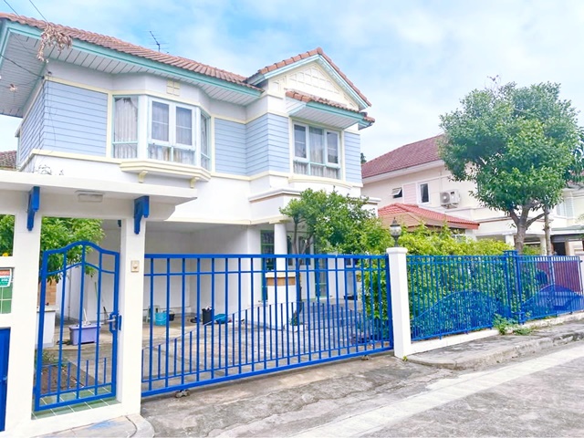 MRT ไทรม้า 1.5 กม. ให้เช่าบ้านเดี่ยวหรู ใหม่ 2 ชั้น 62ตร.วา.  ราชพฤกษ์ เครื่องใช้ไฟฟ้า เต็มเฟอร์  เซ็นทรัล รัตนาธิเบศร์ 3.3 กม. บางรักน้อย