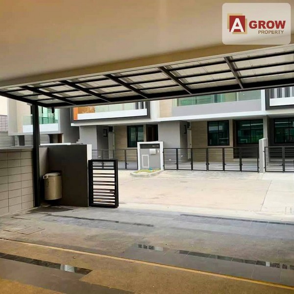 ขาย/ให้เช่าหมู่บ้านเนอวานา ดีฟายน์ ศรีนครินทร์-พระราม 9 บ้านสวย กว้าง ครบทุกฟังก์ชัน เฟอร์นิเจอร์ครบ พร้อมเข้าอยู่