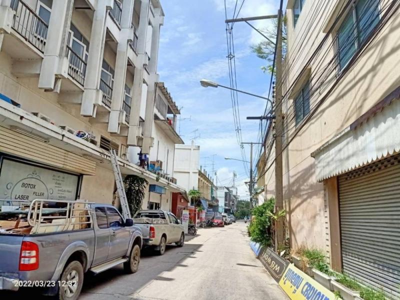 รพ.ค่ายอดิศร 1.1 กม.ให้เช่าโกดังเก็บสินค้า หลังมุม  272ตร.วา. เทคนิคสระบุรี 1.2 กม. เอกภาพซูเปอร์ 1,082ตร.ม.  ติดถนนพหลโยธิน1-15