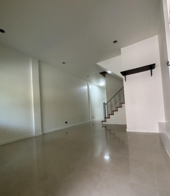 ให้เช่าทาวน์โฮม 3 ชั้น ปริญลักษณ์ เพชรเกษม 69 บางแค