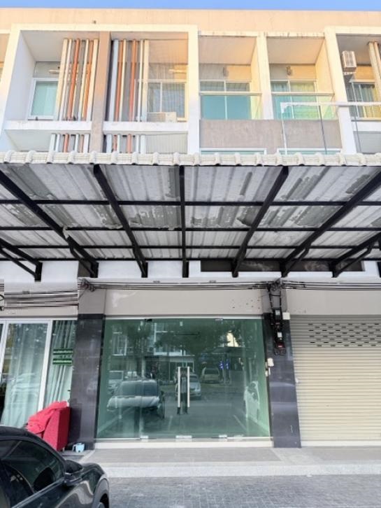 แม็คโคร รร.นานาชาติลานนา 19 กม.ตลาดสดแม่เหียะ400ม.ให้เช่าอาคารพาณิชย์ 3 ชั้น 20ตร.วา. หางดง 2.6 กม. 235 ตร.ม.3 แอร์ 