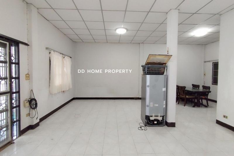 ขายทาวน์เฮ้าส์ หมู่บ้านซื่อตรง รัตนาธิเบศร์ (DD001996)