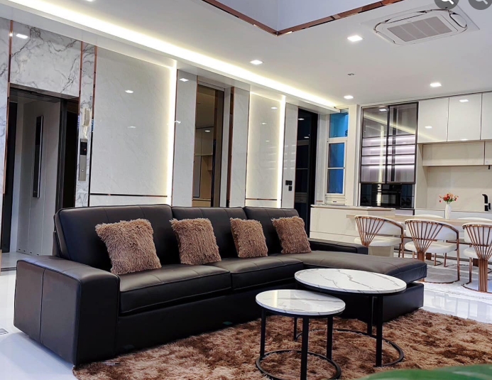 ให้เช่าบ้านเดี่ยว 3ชั้น มีลิฟท์ วิเว่ เอกมัย-รามอินทรา ซอยโยธินพัฒนา