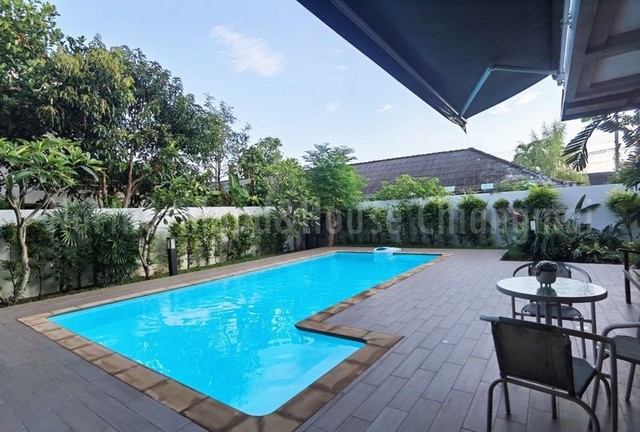 พูลวิลล่าสวยพร้อมอยู่ ทำเลดี เฟอร์ครบ โซนป่าแดด       