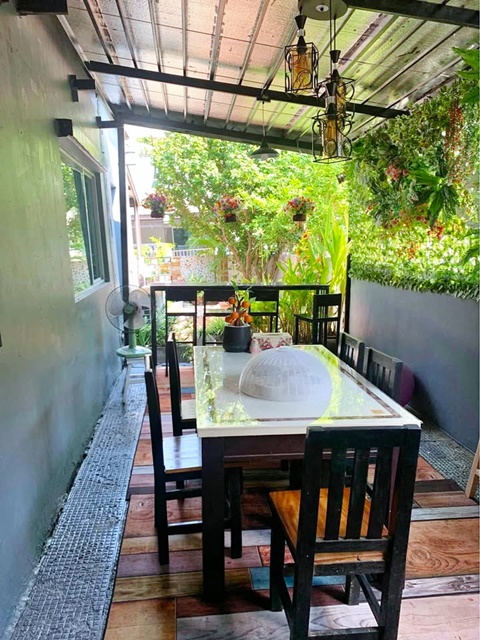 ให้เช่าทาวน์เฮาส์ 2 ชั้นซ.พัฒนาการ 36-42 MRT หัวหมาก1.9 กม.34ตร.วา.280ตร.ม. หลังมุม 3 นอน รร.นานาชาติเซนต์มาร์ค เดอะไนน์ พระราม 9 500ม. 