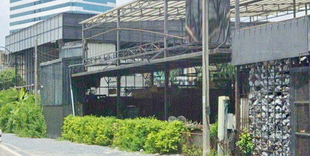 ม.รามคำแหง 390ม. MRTลาดพร้าว 101 1.5 กม. ให้เช่าร้านยิมมวย อาหาร ที่จอดรถ30คัน รามคำแหง61-69 ทำเลดี  ติดถนนใหญ่ วิวแม่น้ำ สิงคโปร์3.4 กม.