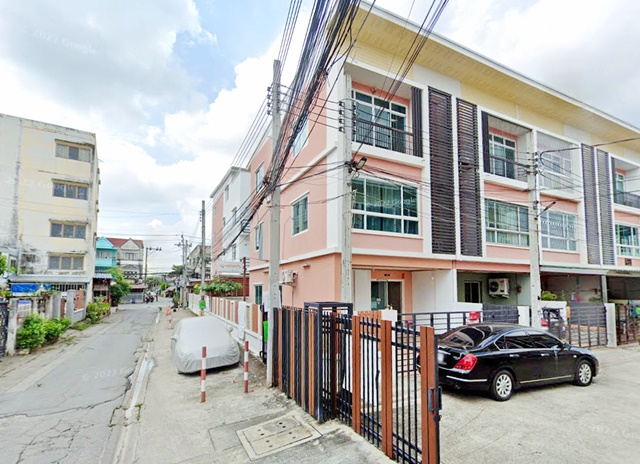 คลีนิคความงาม MRTดอนเมือง คฤหาสน์แนวตั้ง  รร.นานาชาติฮาร์โรว์  2.2 กม. ให้เช่า3 ชั้น ใหม่ 34ตร.วา. 410ตร.ม. 3 นอน 3 น้ำ ตลาดโกสุมรวมใจ 750ม.