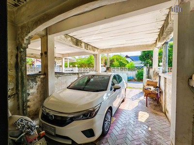 ขายด่วน ที่จอดรถสะดวก ใกล้ถนนใหญ่ ทาวน์เฮ้าส์ 2 ชั้น ใจกลางงามวงศ์วาน 43 แยก 2-13 บ้านกว้าง เหมาะอยู่อาศัย-ลงทุนปล่อยเช่า 25 ตร.ว.