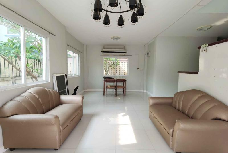 ให้เช่าเลี้ยงสัตว์ได้ บ้านเดี่ยว 2 ชั้น หมู่บ้าน วราภิรมย์ คลองสาม ลาดสวาย ลำลูกกา ปทุมธานี