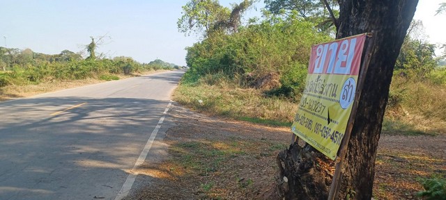 ขายที่นา ติดคลองชลประทาน   เนื้อที่ 3-3-0 ไร่  บ้านกร่าง  เมืองพิษณุโลก   ZK432