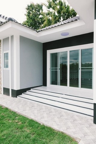 บ้านสวยชั้นเดียว สไตล์มูจิ ทรงจั่ว ใกล้ตลาดเจดีย์แม่ครัว