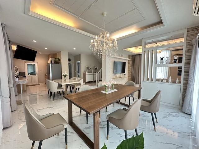 RS139 เช่า บ้านเดี่ยว ตกแต่งสวยพร้อมอยู่ พร้อมสระว่ายน้ำส่วนตัว โครงการวรารมย์ พรีเมี่ยม วัชรพล จตุโชติ