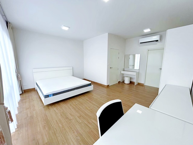 บ้านกลางเมือง ทำเลใหม่ 220ตร.ม. รามอินทรา19 พหล48 ทาวน์โฮม 3ชั้น ถ.เทพรักษ์ MRTลาดปลาเค้า 2.2 กม.18ตร.วา. 3 แอร์ 3นอน 3น้ำ