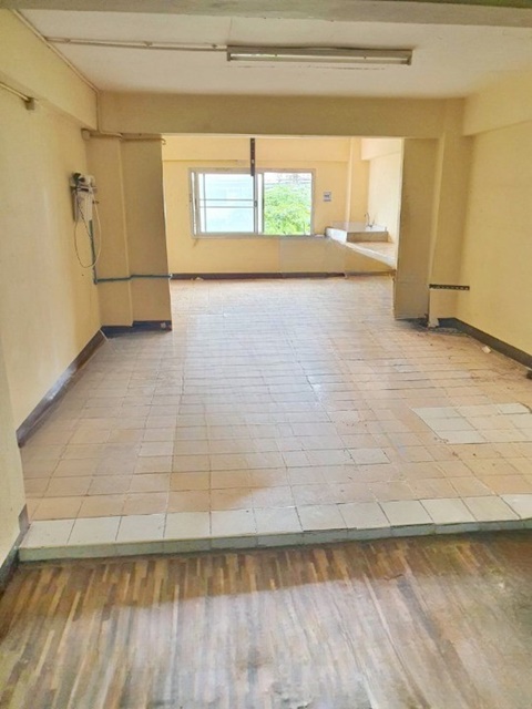 สุขุมวิท101 BTS ปุณณวิถี1 กม. ให้เช่าอาคาร 4.5ชั้น 32ตร.วา. 550ตร.ม. อาคาร พระโขนง รร.นานาชาติกลอรี่สิงคโปร์ 700 ม. 6นอน .ปุณณวิถี 25-35