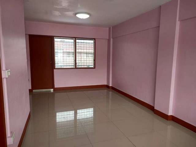 เช่า บ้านเฉพาะชั้น3 ย่านศรีบรูพา บางกะปิ ใกล้เดอะมอลบางกะปิ โลตัส มหาลัยนิด้า