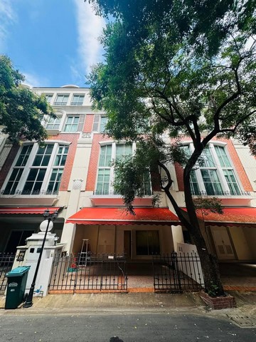 HR2305 FOR RENT Townhouse Moo Bann Klang Krung Thonglor , Sukhumvit55 