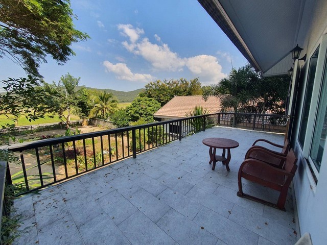 ขายที่ดิน 30 ไร่ติดคลองและติดถนน 2 ด้าน ใกล้ถนนสิริโสธร  ผังสีเหลือง ต.หนองจอก อ.บางปะกง