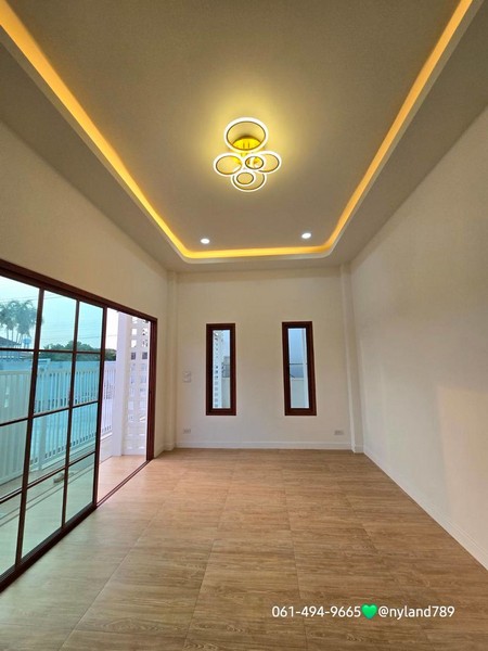 ว่าง 2 หลังสุดท้ายบ้านเดี่ยวมินิมอล มูจิ ใกล้โรงพยาบาลองครักษ์ จ.นครนายก การเดินทางสะดวกอยู่ในแหล่งชุมชน