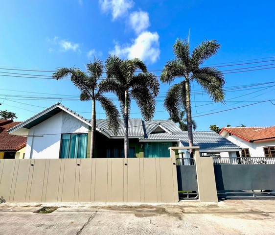 รหัสทรัพย์ R3311 ขาย บ้านเดี่ยวชั้นเดียว ใกล้ทะเลหาดจอมเทียน เขามะกอก 1 พัทยา ชลบุรี