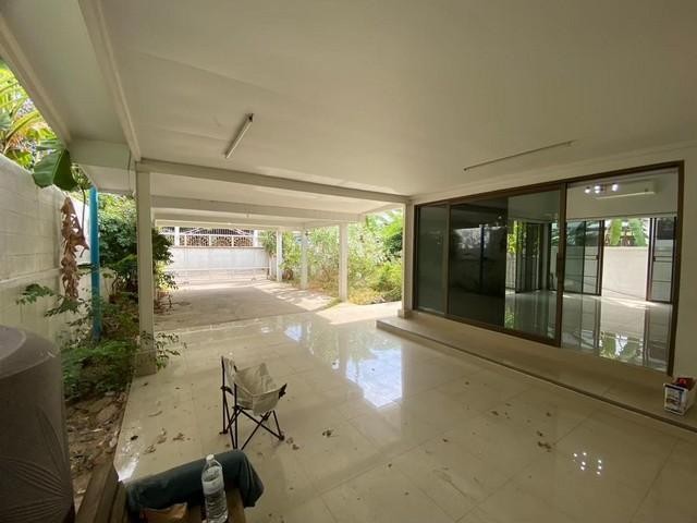 ขายบ้านเดี่ยว 2 ชั้น ซอยอินทามระ 37 ถนนสุทธิสาร ใกล้รถไฟฟ้า MRT สถานีสุทธิสารและ BTS สะพานควาย