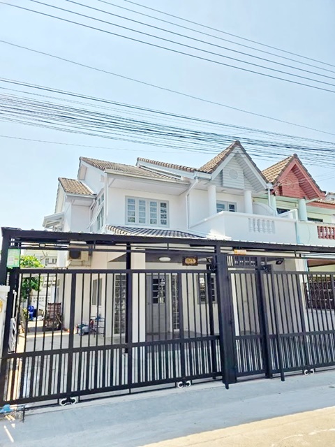 MRT ไทรม้า 600 ม. ให้เช่าบ้าน 2 ชั้น 47ตร.วา.  190 ตร.ม.พร้อมเฟอร์ วัดเพลง  นานาชาติร่วมฤดี 5.7 กม. 3 นอน  ตลาดสดท่าอิฐ 2.3 กม.