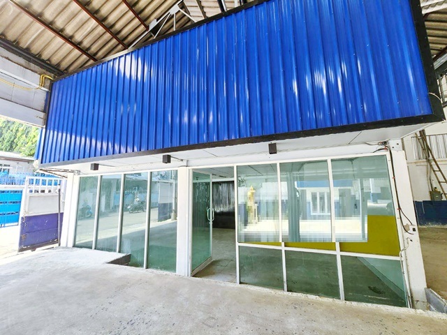 โลตัส อุดมสุข ถูกที่สุดในโลก MRTศรีอุดม895ม. 1,204 ตร.ม. ให้เช่าโกดัง 2ชั้น 304ตร.วา.ซีคอนสแควร์ ศรีนครินทร์ 1.5 กม.MRTสวนหลวงร.9 1.4 กม.