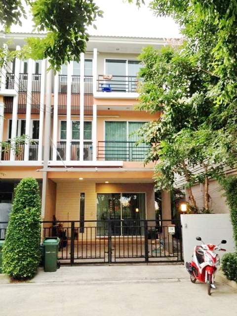 รร.นานาชาติเบซิส กรุงเทพฯ 450ม.  3นอน หลังเซ็นทรัลพระราม2 480ม. BigC ให้เช่าบ้าน 3ชั้น หลังมุม 33ตร.วา. 263ตร.ม. 