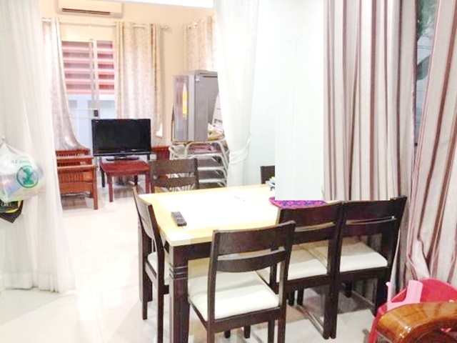 หลังเซ็นทรัลพระราม2 480ม.รร.นานาชาติเบซิส กรุงเทพฯ 450ม.  3นอน  BigC ให้เช่าบ้าน 3ชั้น หลังมุม 33ตร.วา. 263ตร.ม.