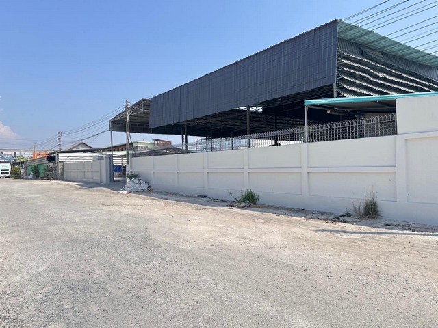 M50ขายโกดังพร้อมบ้านเดี่ยว 2 ชั้น พื้นที่สีเหลือง ซอยตาสิน ถนนวัดศรีวารีน้อย ใกล้สนามบินสุวรรณภูมิ 