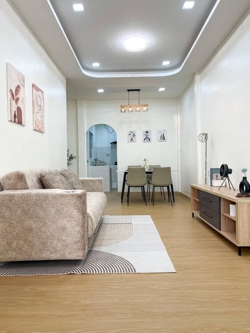 ขายทาวน์เฮ้าส์ชั้นเดียว ขนาด 24ตรว มบ.พฤกษชาติ6 ใกล้ตลาดหนองค้อ ใกล้นิคมปิ่นทอง รีโนเวทพร้อมอยู่ แถมเฟอร์ให้ บ้านใหม่ หนองขาม ศรีราชา ชลบุรี