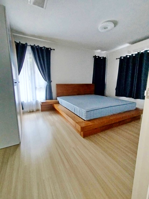 พร้อมเฟอร์ ลำลูกกา-รังสิตคลอง 5 54ตร.วา. ถูกที่สุด ให้เช่า บ้านเดี่ยวหรู 2 ชั้น  3นอน 2น้ำ สนามกอล์ฟธัญญะ 3.9กม. ดรีม เวิลด์ 3.5 กม.