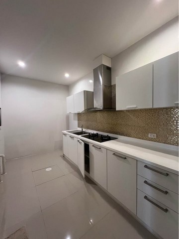 ให้เช่าทาวโฮม3 ชั้นหมู่บ้านไทม์โฮม ซอยหัวหมาก 21   ย่านหัวหมาก รามคำแหง บางกะปิ