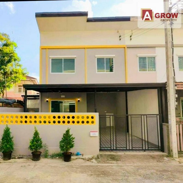 หมู่บ้านไลโอ บลิสซ์  กาญจนาภิเษก-ชัยพฤกษ์ บ้านหลังมุม ต่อเติมใหม่ทั้งหลัง หลังบ้านโล่งโปร่งไม่ชนใคร