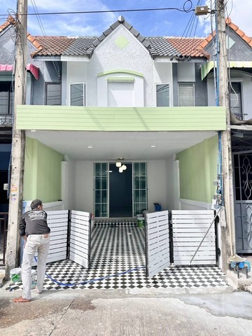 KDH0072 ขายทาวน์เฮ้าส์  แฟมิลี่ ปาร์ค (นาป่า) ขนาด 16 ตร.วา 2 ชั้น รีโนเวท